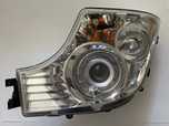 Mecedes Actros MP4 / lampa lewa przednia przód Xenon