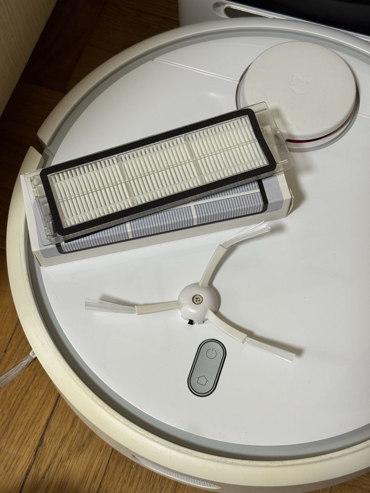 Робот-пилосос Xiaomi Mijia Mi Robot Vacuum Cleaner SDJQR02RR+подарунок