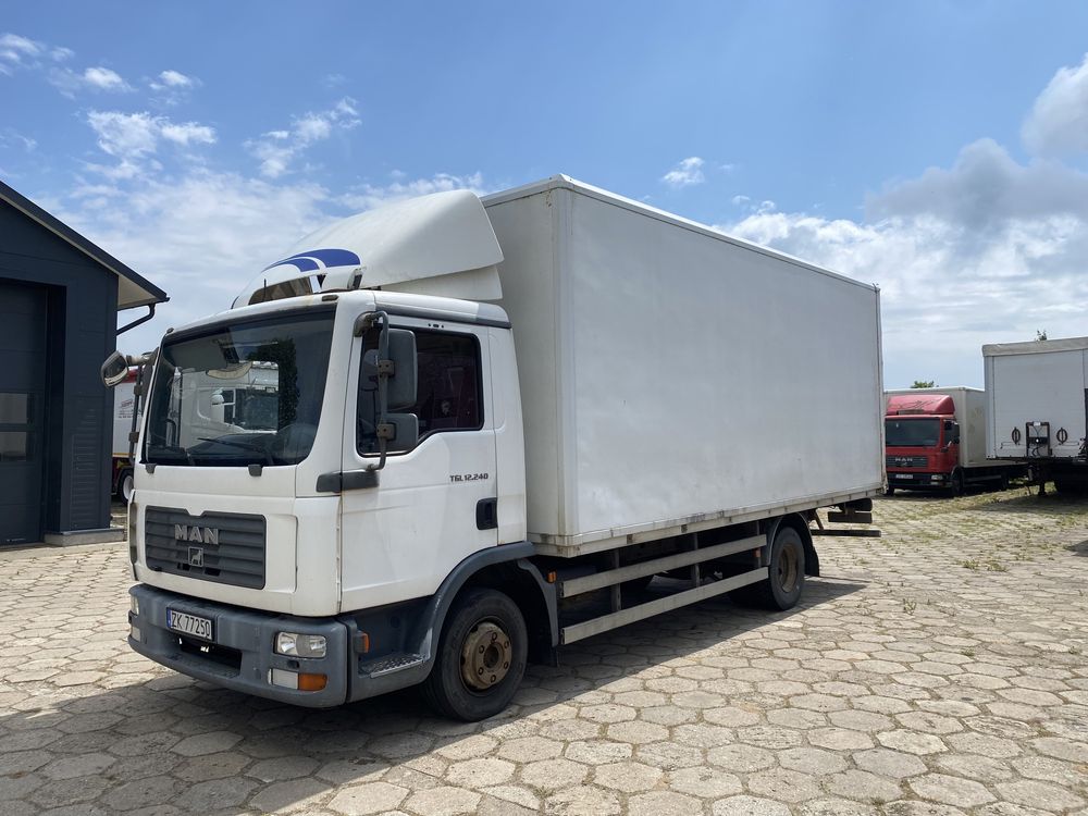 MAN TGL 12.240 klimatyzacja