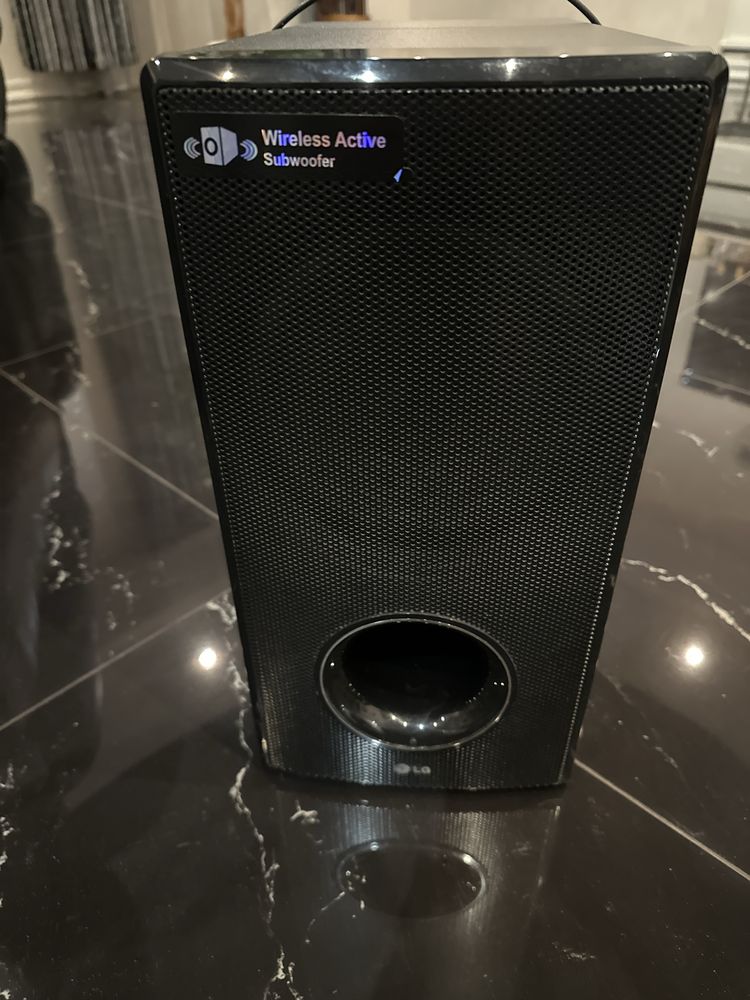 Колонка LG Wireless Active Subwoofer