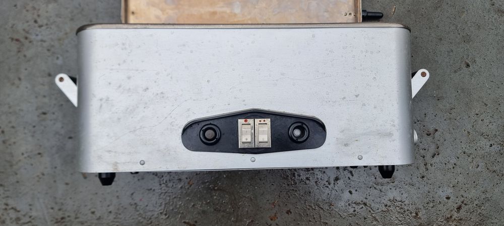 Stary wyjaławiacz wodny  elektryczny 1.2kw Prl Sterylizator