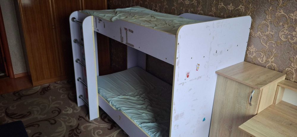 Двоспальне дитяче ліжко 160/80