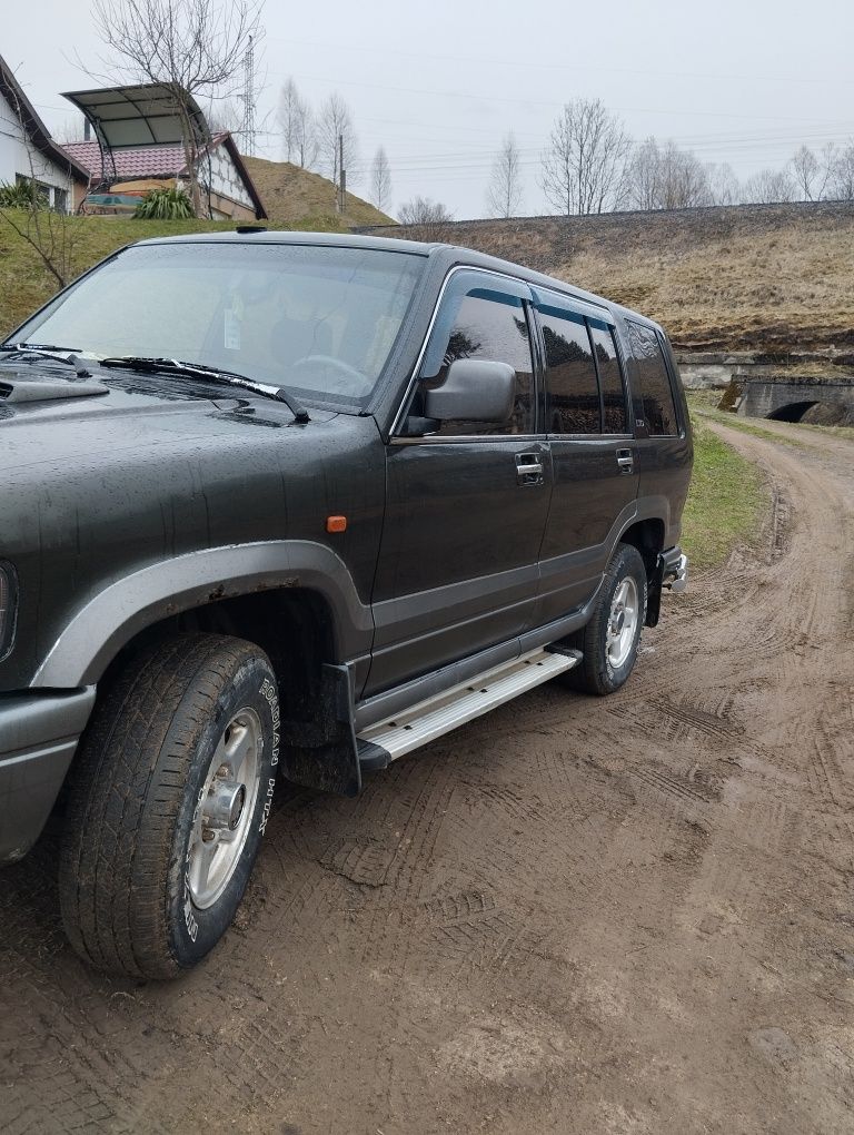 Продам Опель монтерей 3,1