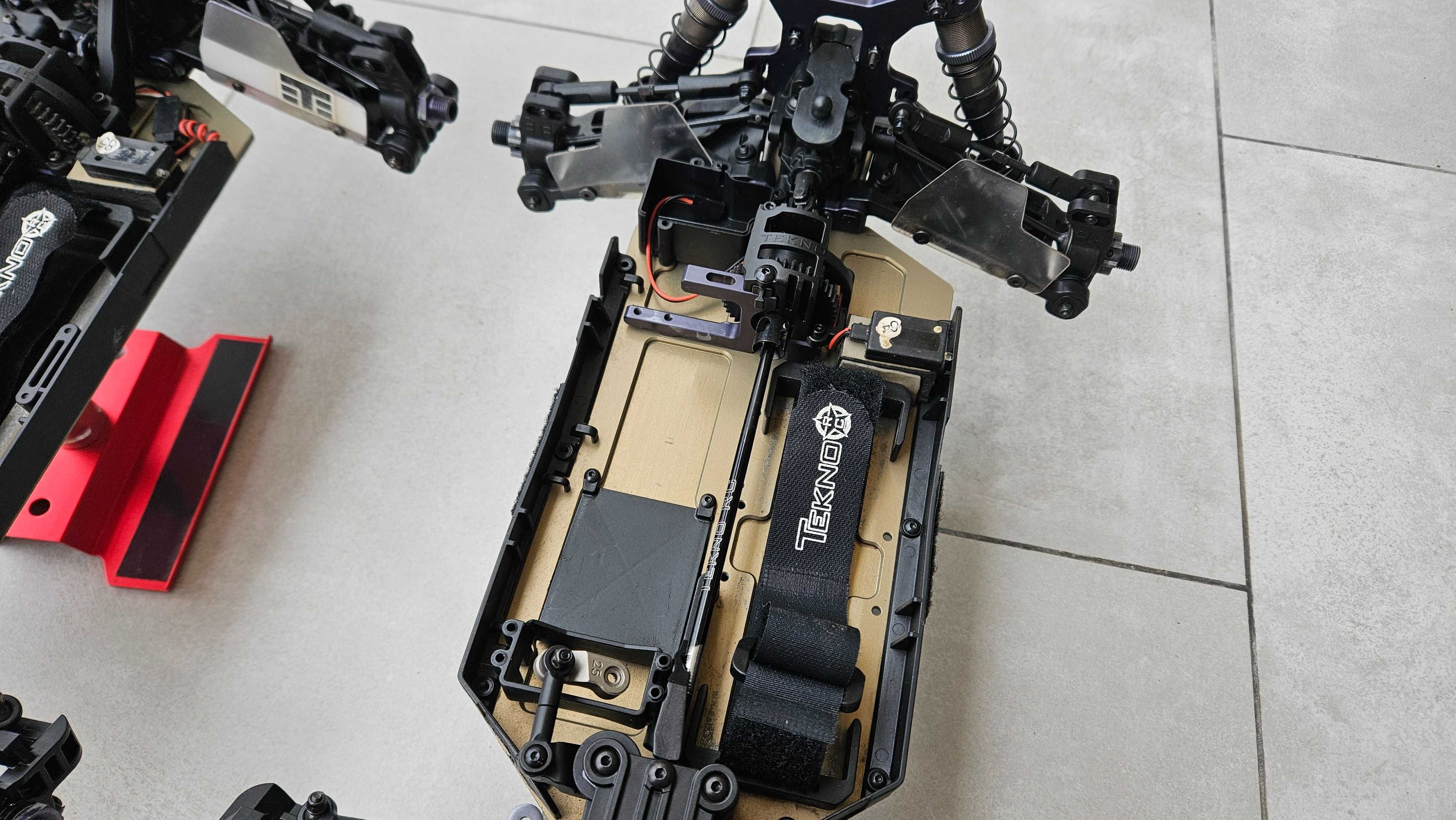 Model Zawodniczy RC Tekno EB48 2.0