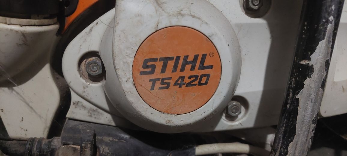 Бензоріз Stihl TS 420