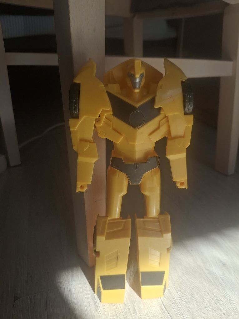 Figurka Transformers Bumblebee