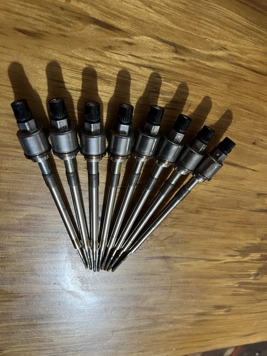 Свічка накалу з датчиком тиску Opel Insignia 2.0 AstraJ Zafira C свеча