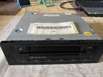 Caixa de CDs para Radio RNS-E - Audi