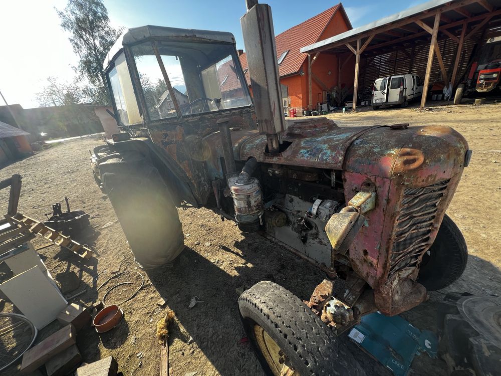 Ciagnik rolniczy Zetor Super