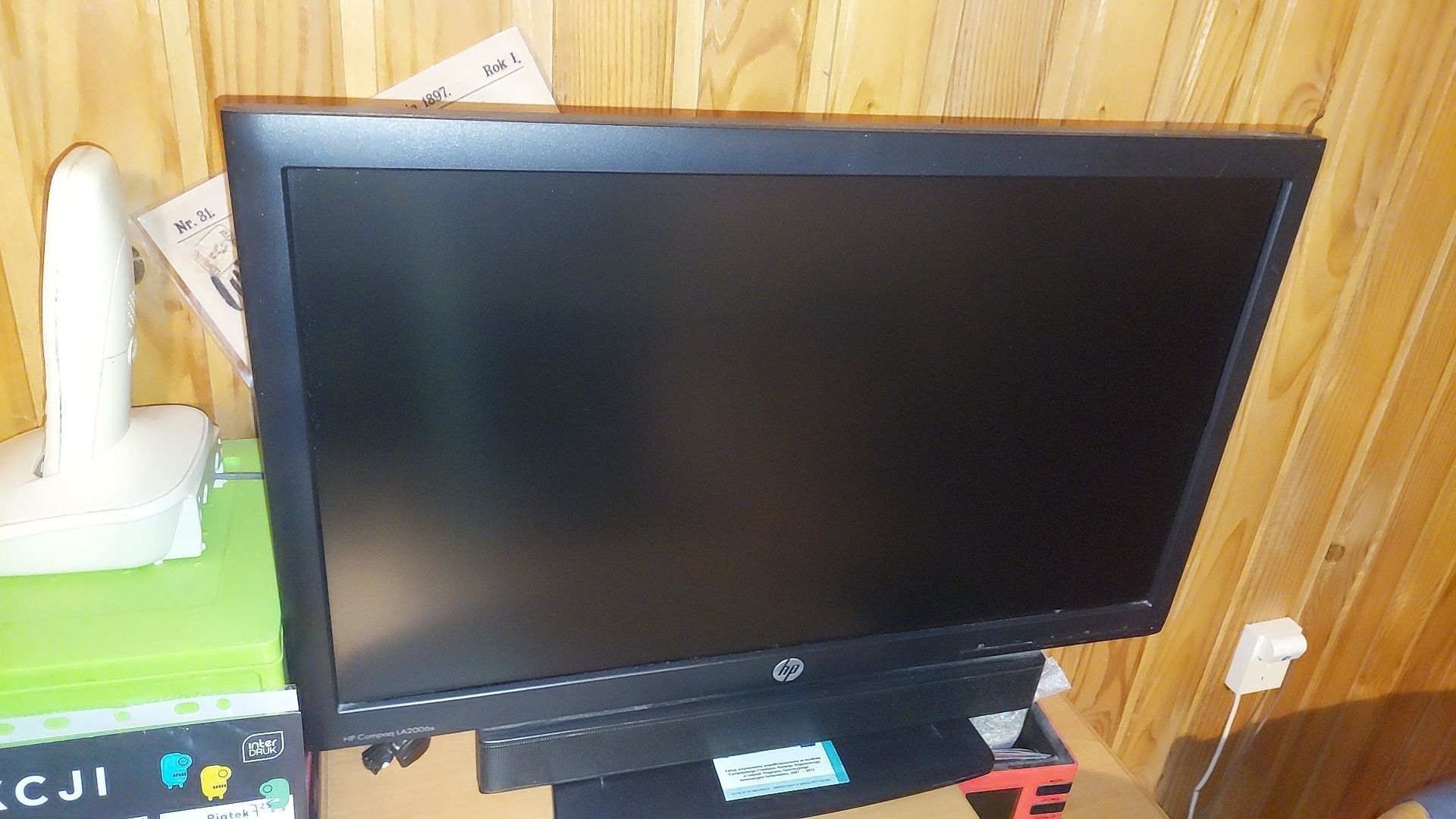 Monitor HP Compac LA2006x z głośnikiem