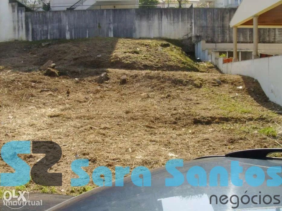 Terreno C/450m2 para Construção Moradia 4 Frentes-Gondomar