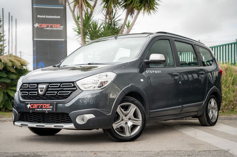 Dacia Lodgy 1.5 Blue dCi Stepway 7L