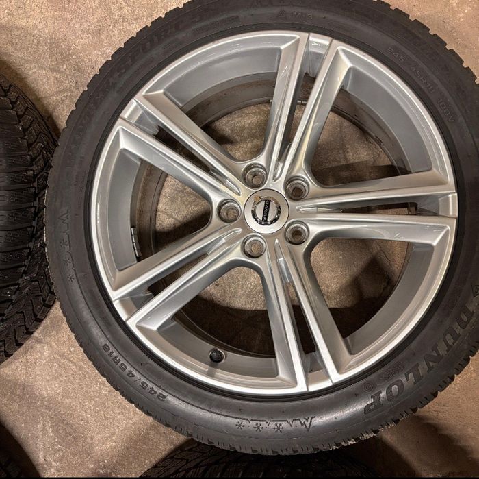 KOŁA 18 felgi Volvo V90 S90 5x108 opony zimowe Dunlop 4x 245/45R18