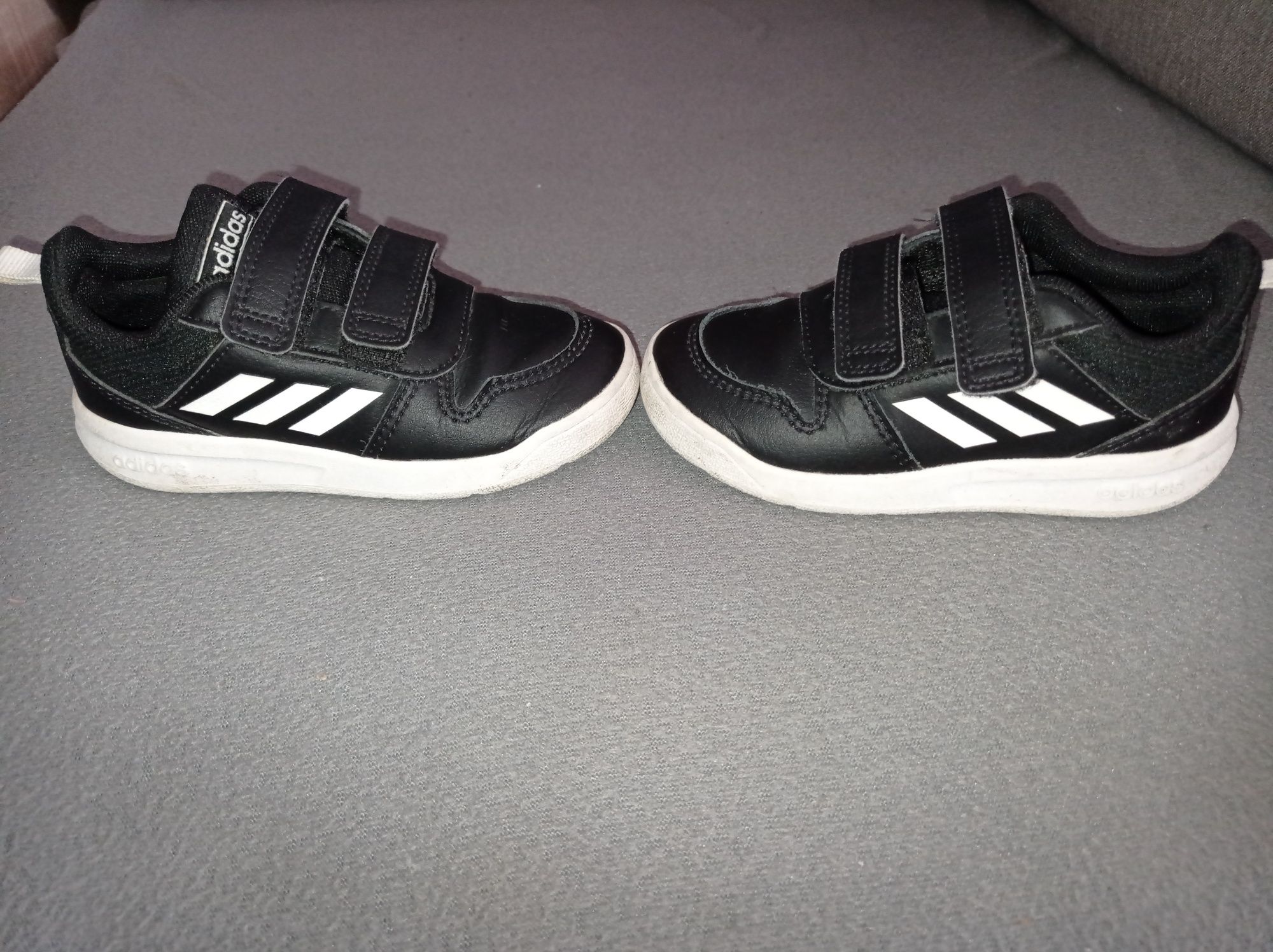 Buty adidas roz 25