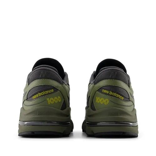 Продам чоловічі оригінальні кросівки New Balance 1000 Green M1000EA