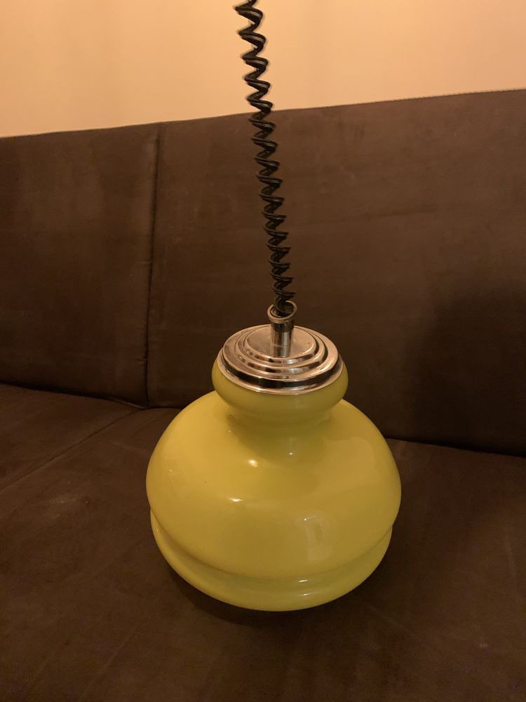 Vintage atomowa żóta lampa sufitowa