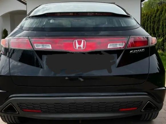 Honda Civic 8 VIII Ufo 06-11 Klapa Pokrywa Bagaznika B92P Czarna Kompl