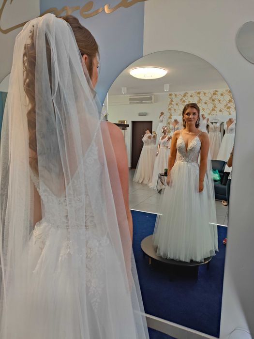 Susane, śmietankowa suknia ślubna