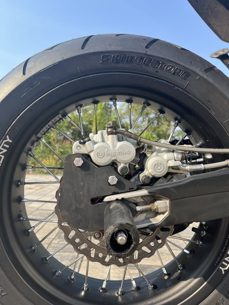 Handbrake supermoto enduro adapter pompa zacisk brembo ktm husqvarna