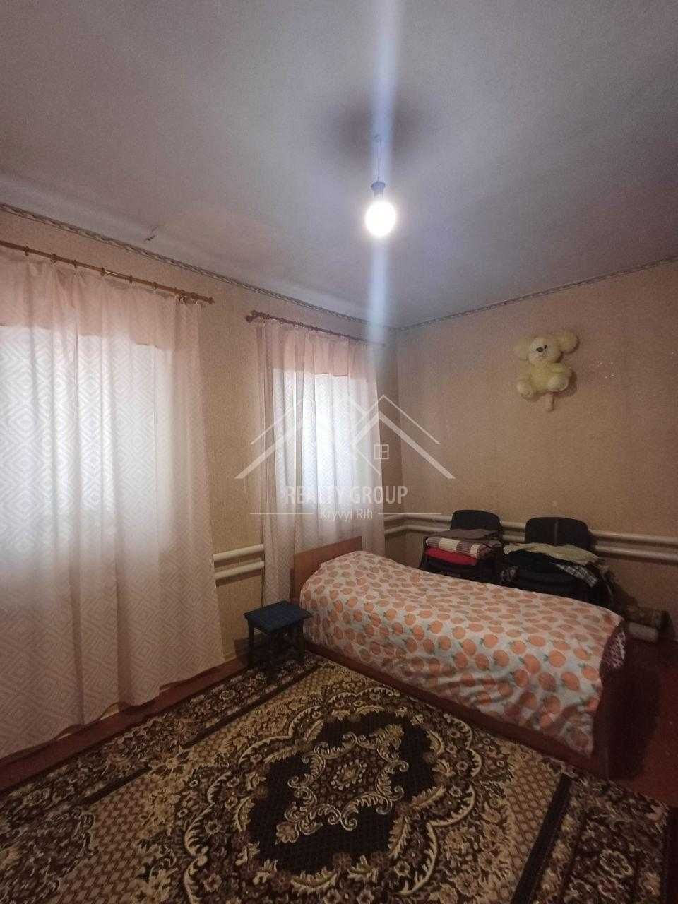 Продаж будинку вул. Донецька на Розвилці велика літня кухня, 16 соток.