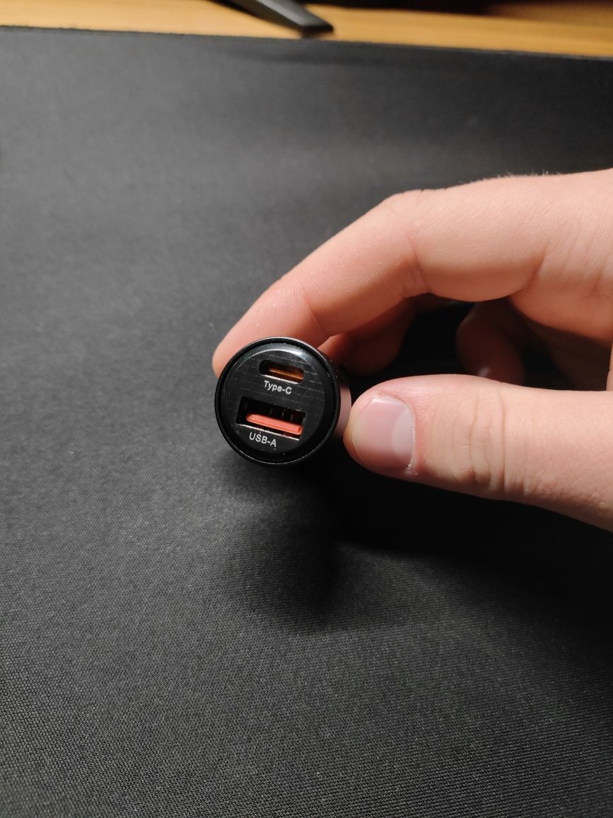 Ładowarka samochodowa Toocki 75W USB C szybkie ładowanie