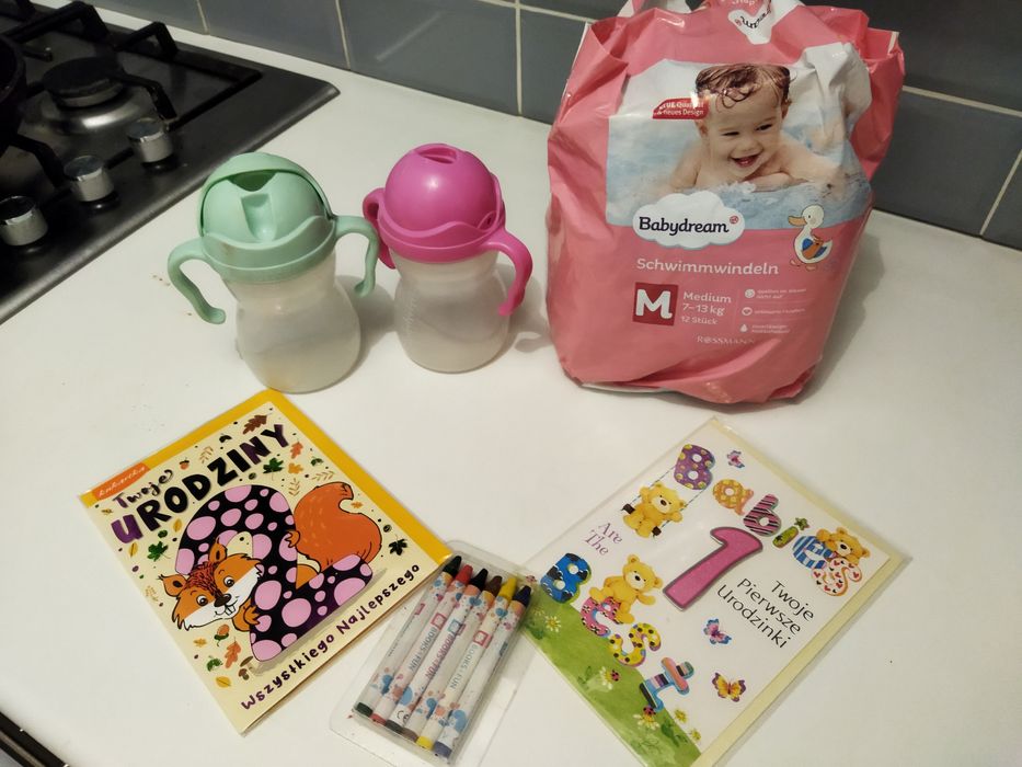 Bidon b.box 2szt + 3 nowe uszczelki.Pieluchy do pływania 10szt, 7-13kg