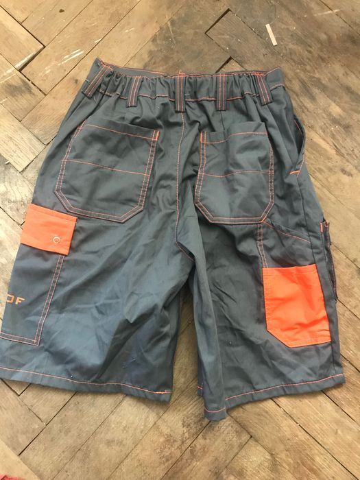 Spodnie Nowe -  BHP roz. L - krótkie ubrania robocze odzież ochronna