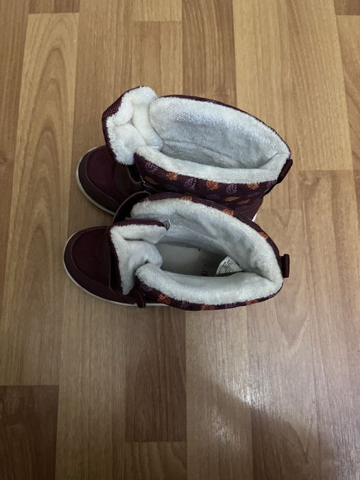 Зимние ботинки на девочку