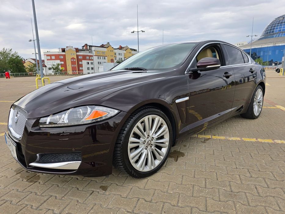 Jaguar XF XF Portfolio 5.0 V8 385 KM, zadbany, bogata wersja