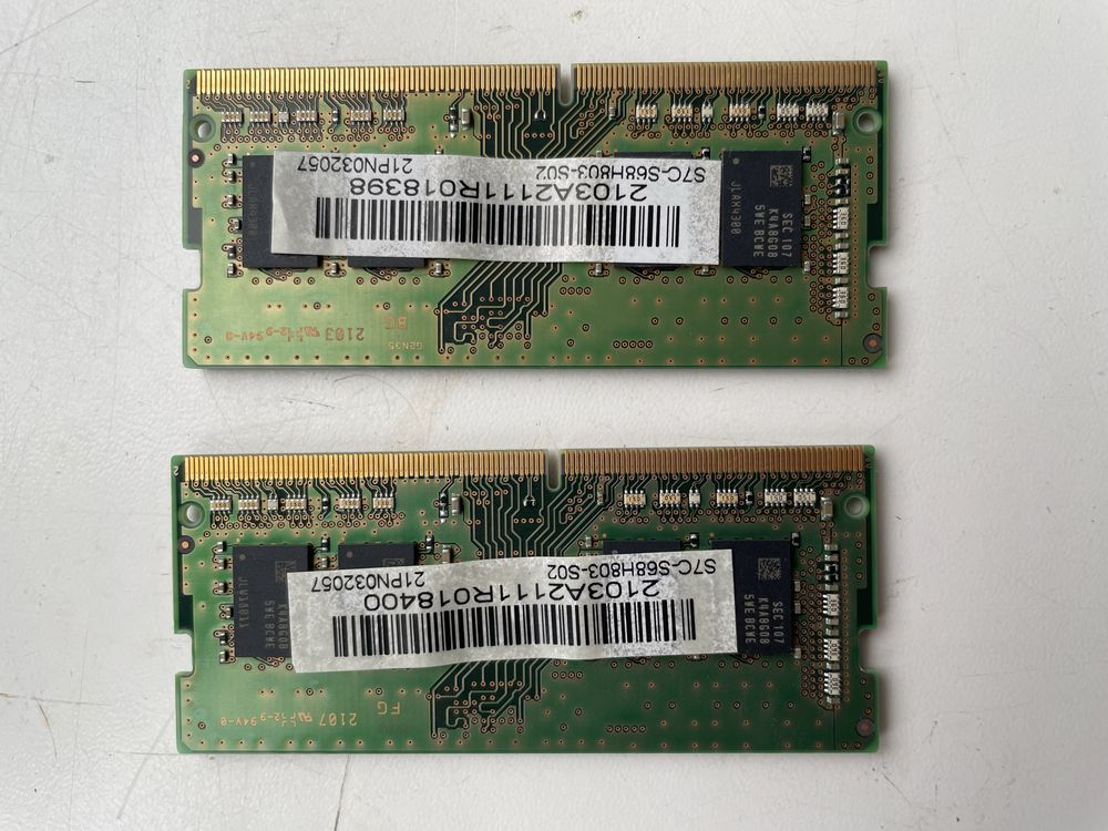 Оператина памʼять Samsung DDR4 8Gb 3200 Mhz