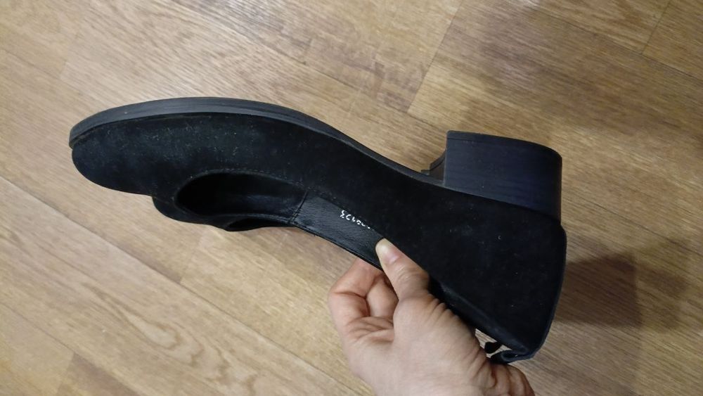 Туфли лодочки замшевые 37 р.