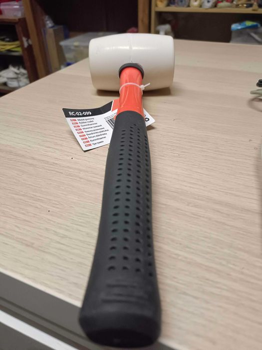 Młotek gumowy biały 450g