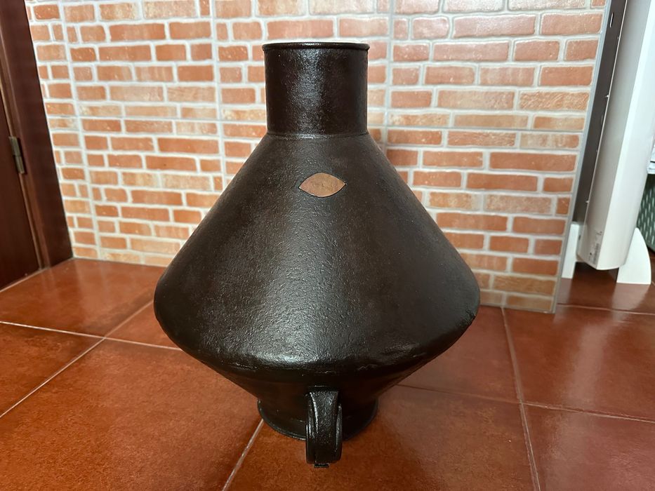 Antiguidades - Cântaro Antigo para Vinho e Água