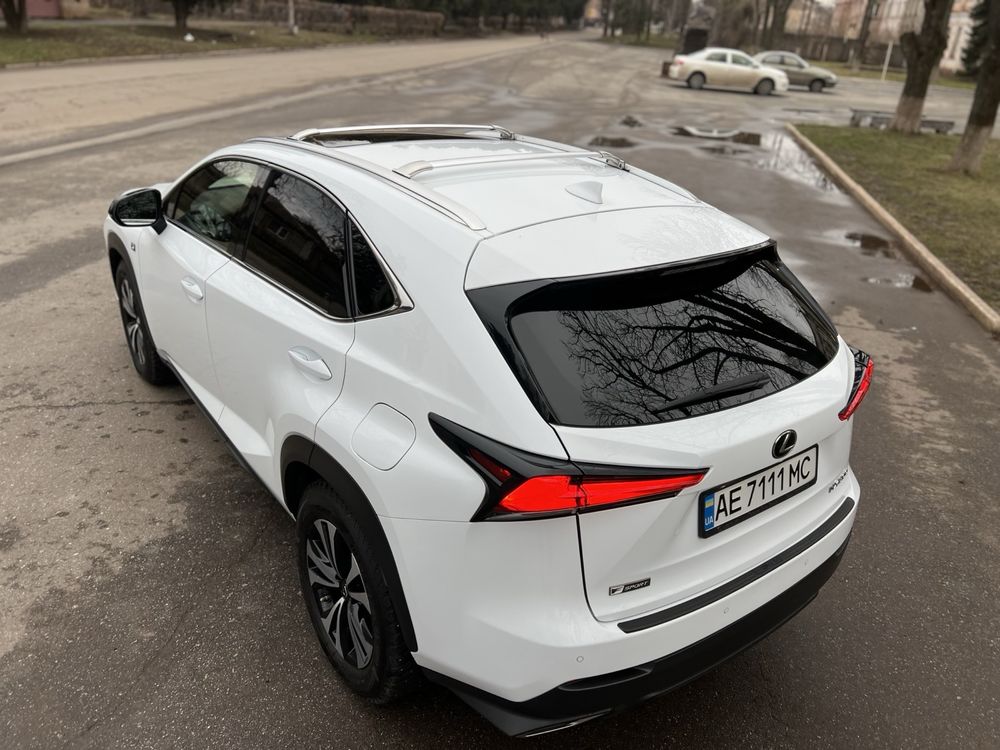 Лексус NX300 F-Sport Lux Lexus NX300 F- Sport Lux