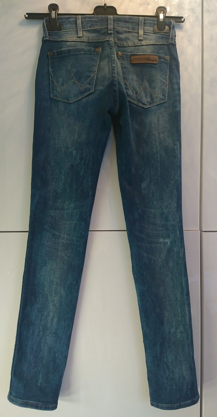 spodnie jeans Wrangler