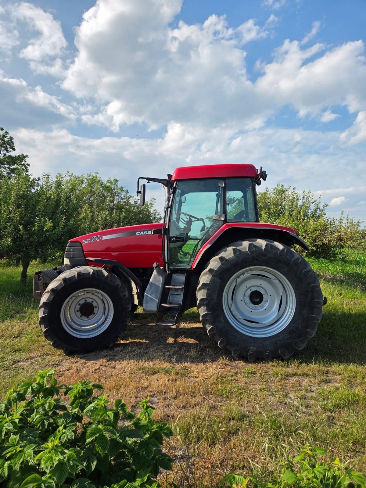 Трактор Case mx 135