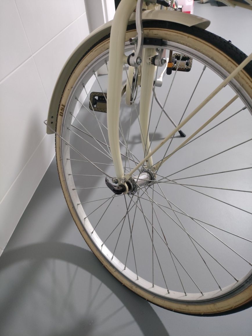 Bicicleta pasteleira Berg Amesterdam