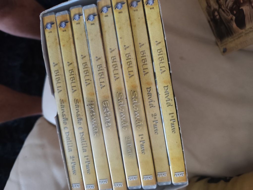 DVDs historias bibliotecas
