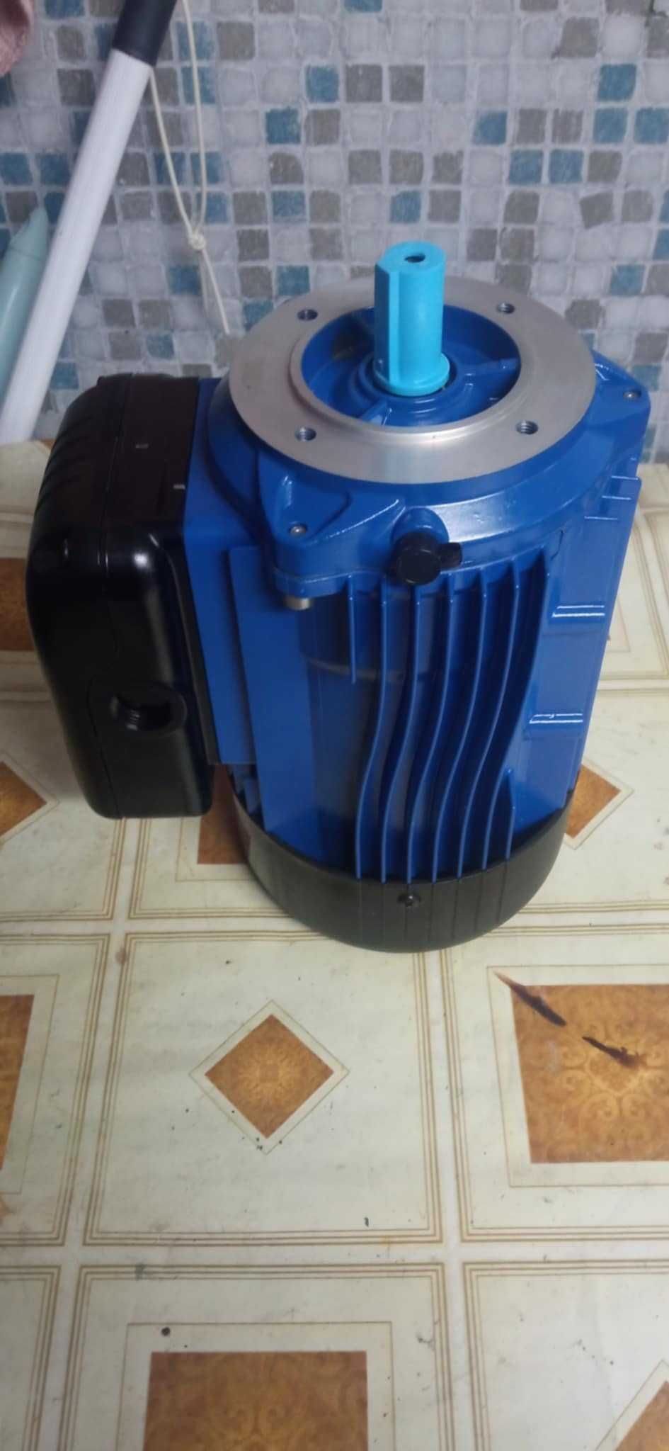 Silnik do Pompy LOWARA SM71B14/1055