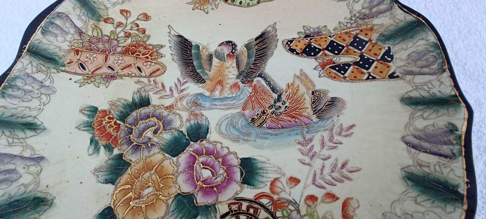 Prato oriental porcelana