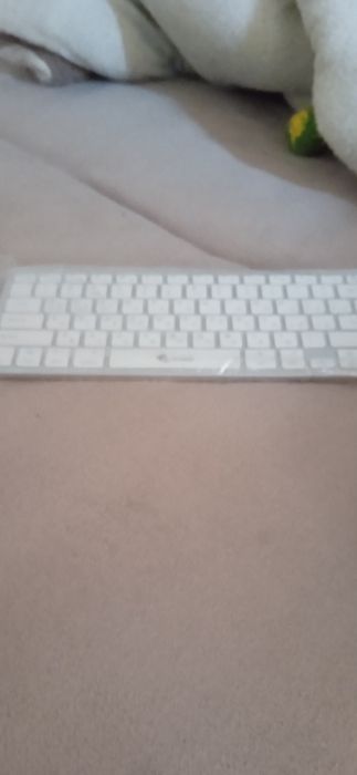 Продам мини клавіатуру звонить по номеру +380966573765