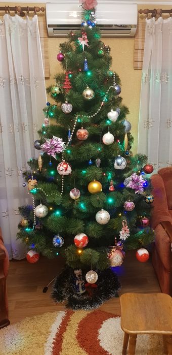 Елка искусственная 2,3 метра