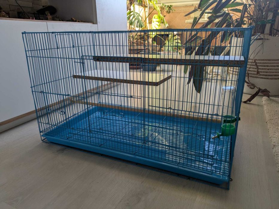 Gaiola grande para aves – 76x45x46 cm – com bebedouro e prateleiras
