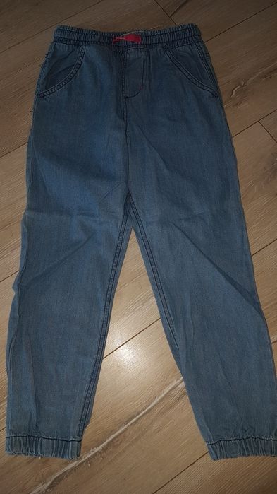 Spodnie rozmiar 128