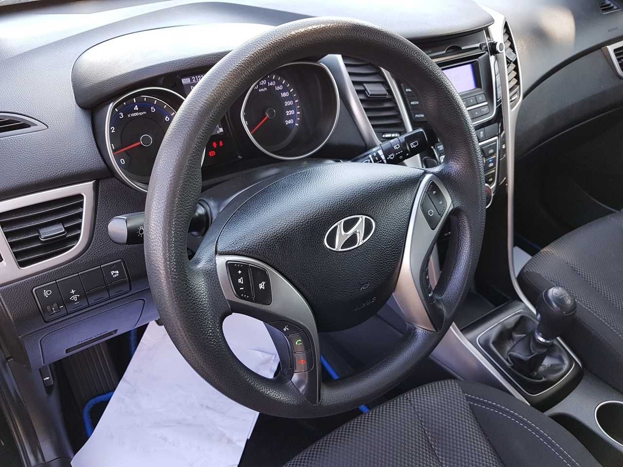 Hyundai I30 ** 1.4 Benzyna ** - Edition Plus -  2013r
