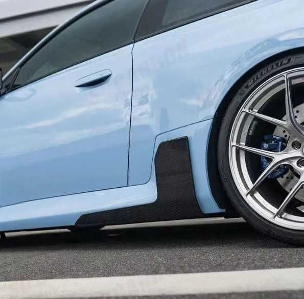 Dokładki Listwy Pod Progi PODPROŻA BMW M2 G87 CARBON