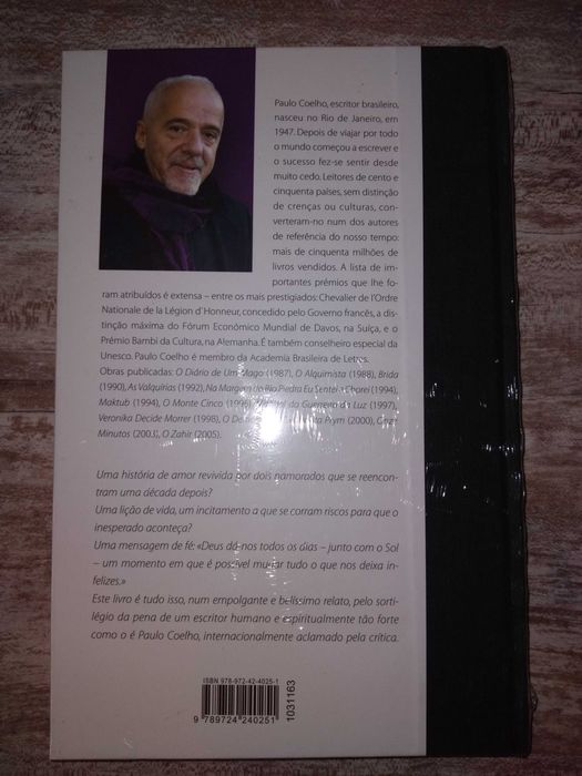 Na Margem do Rio Piedra Eu Sentei e Chorei Paulo Coelho