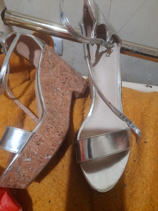 Sapatos para senhora os teus pés agradecem