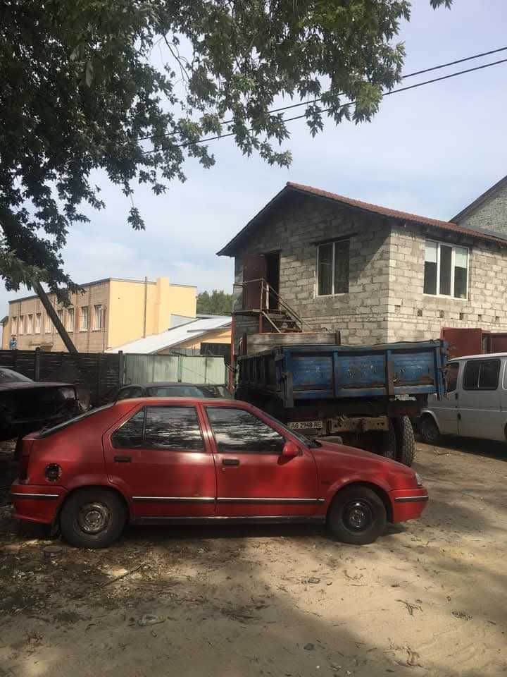 Промысловый дом,гараж,СТО