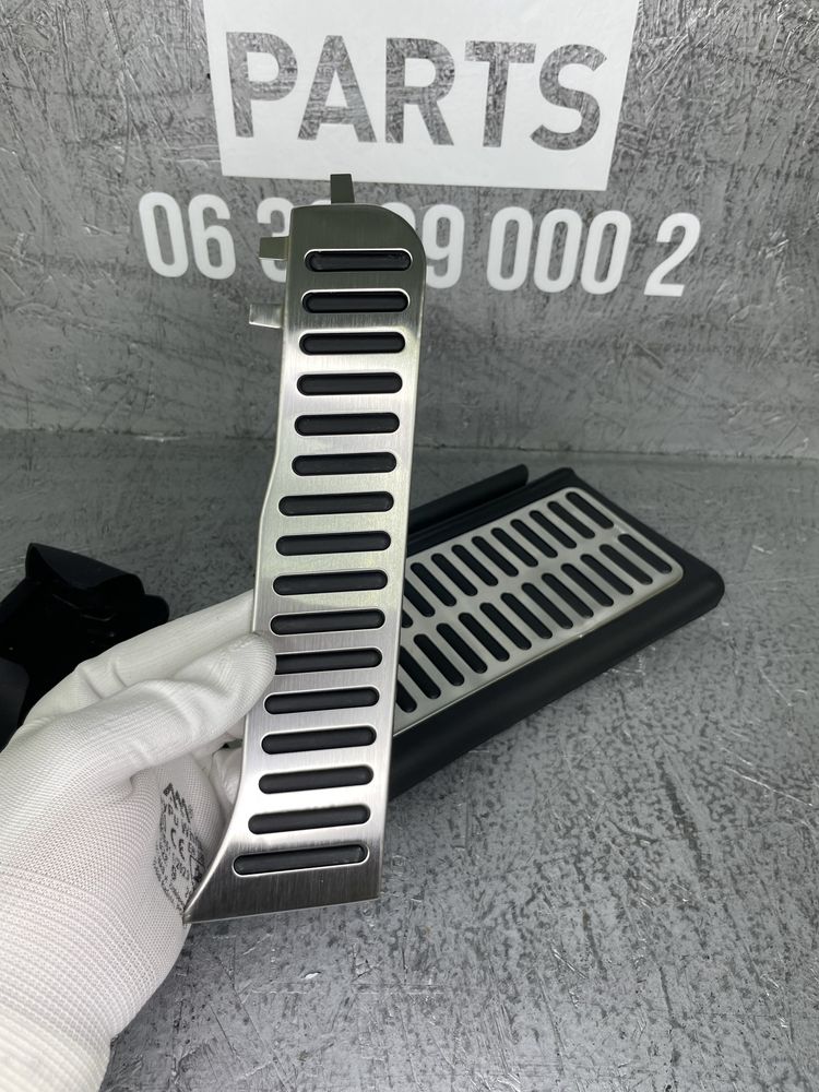 Накладки на педалі Audi A3 8P / Q3 8U / TT A1